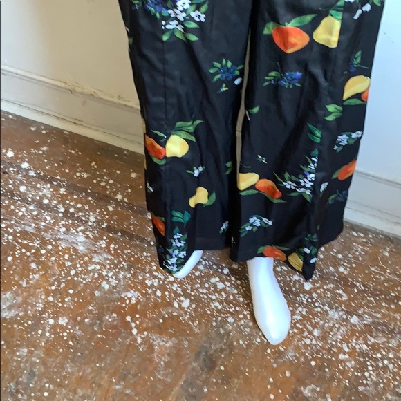 NWT CAPULET ROMPER - Picture 4 of 8